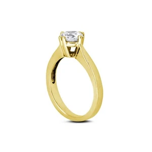 Anello di fidanzamento solitario classico 1/4 ct F VS2 diamante naturale tondo 14 carati - Foto 1 di 3