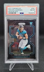 Panini Chronicles 2021 Trevor Lawrence Prizm negro #PB-1 RC PSA 8 jaguares - Imagen 1 de 2