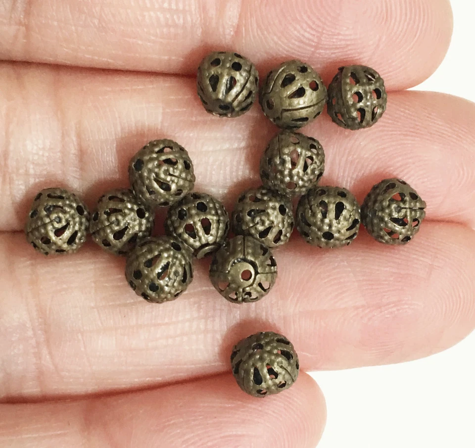 50 Antiqued Brass filigree round beads 6mm - Image 1 of 1