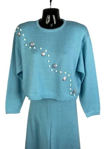 World Knits Vintage Knit 2 Piece Leisure Wear Set Sweater & Culottes Shell motif - Picture 1 of 13