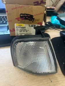 TYC Front Right Indicator Light FITS Nissan Primera P10 18-3203-05-2B B0-11 - Picture 1 of 4