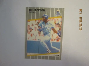 BO JACKSON ROYALS 1989 FLEER BASE CARD #285 - Foto 1 di 2