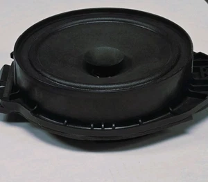OEM Rear Door Speaker from a 2024 Chevrolet Tahoe GM Part Number: 84864540 - Picture 1 of 10