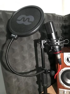 mikrofon studyjny Skarlet Studio + microphone stand - Zdjęcie 1 z 4