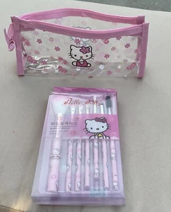 Hello Kitty Makeup Brush Set with 7 Brushes And Makeup Bag Gift Set New - Picture 1 of 2