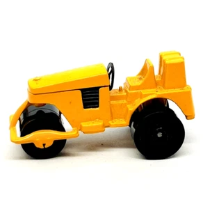 Unbranded all metal Road Roller in all over mustard yellow, vnmint! - Picture 1 of 3