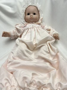 Pleasant Company American Girl Bitty Baby Muñeca Pelo Oscuro Ojos Marrones Ver Detalles - Imagen 1 de 11