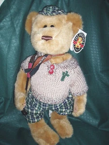New~HJ HUGGS "Chip Greenbeary" Golf Collectible Bear~House of Lloyd - Picture 1 of 3