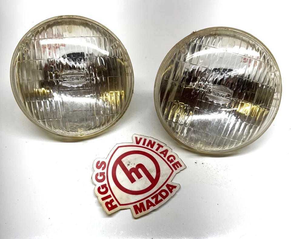 Bombillas de haz bajo Koito para Mazda Rx2 Rx3 Rx4 Foto 1 de 2