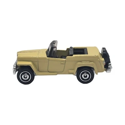 Caja de cerillas Willys Jeepster 2026 1948 - amarillo cremoso - CLASSIC CRUISERS - suelta Foto 1 de 4