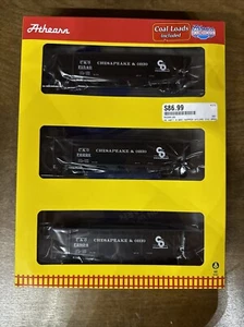 Roundhouse #88186 HO scale Chesapeake And Ohio C&O 4 bay open hopper 3 pack NEW - Picture 1 of 6