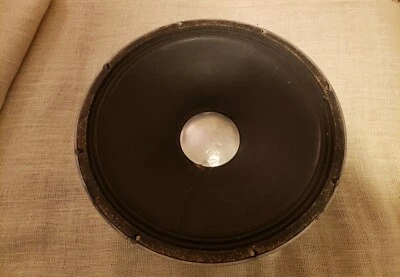 JBL E130- necesita reconocimiento, excelente cesta y motor.              Foto 1 de 4