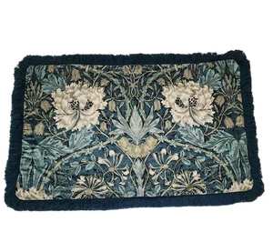 Morris & Co. x Williams Sonoma Home Honeysuckle Tulip Pillow Cover 14x22 Velvet - Picture 1 of 6