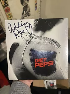 Addison Rae Diet Pepsi Vinyl - Signed - Foto 1 di 5