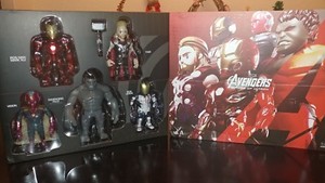 Hot Toys Artist Mix Avengers Age of Ultron Figures Series 2 Designed by Touma 