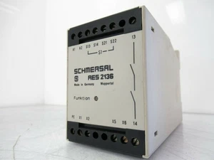 Schmersal AES 2136.1 Relay - Picture 1 of 9