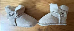 UGG Erin Baby Toddler Sheepskin Booties Beige | Size S/N | Genuine Suede | Never - Picture 1 of 7