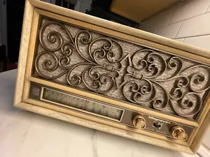 Radio baquelita Magnavox AM/FM/AFC estado sólido de colección 1FM072 DORADO MUY RARO ENCIENDE - Imagen 1 de 22