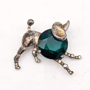 Broche prendedor gema verde caniche plata esterlina trifari de colección vientre de gelatina 131371 - Imagen 1 de 5