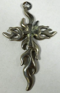 Colgante religioso cruz llameante cristiana de metal vintage joyería de moda - Imagen 1 de 6