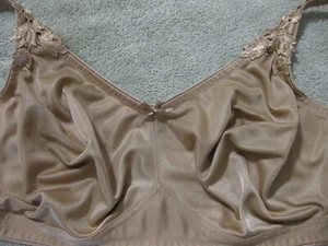 DOMINIQUE 38F BEIGE UNGEFÜTTERTER WEICHER TASSEN KABELLOSER BH - Bild 1 von 6
