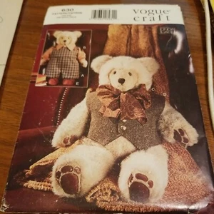Vogue Craft 630 designed by Linda Carr uncut - Picture 1 of 3