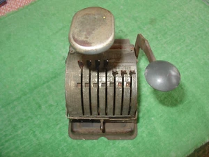 ANTIQUE VINTAGE F AND E CHECK WRITER MACHINE HEDMAN MFG. CO. "FOR REPAIR" USA - Picture 1 of 10