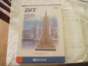 Empire State Building 3D 55 Pieces Puzzle by DIY build my world - Picture 1 of 2