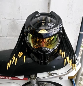 BLACK CUSTOM PREDATOR MOTORCYCLE HELMET - Picture 1 of 10