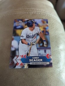 2017 TOPPS NATIONAL BASEBALL CARD DAY COREY SEAGER LOS ANGELES DODGERS #3
