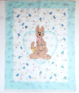 PRECIOUS MOMENTS Känguru Kinderzimmer gesteppter Stoff Panel 1 Yard x 45" Baby Quilt '91 - Bild 1 von 7