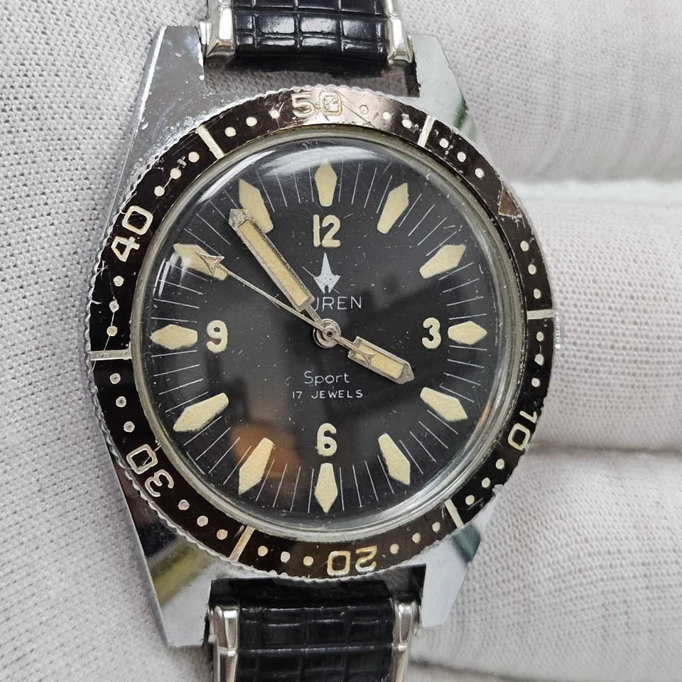 Vintage Rare 1960s Buren Diver Mens Watch Glow Mechanical 17 Jewel Black Dial  - Image 1 of 4