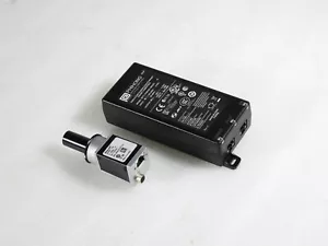 Cámara CCD industrial BASLER acA2500-14gc y adaptador POE20U-560(G) y lente B20633 - Imagen 1 de 9