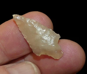 RABBIT ISLAND WASHINGTON TRANSLUCENT CHALCEDONY INDIAN ARROWHEAD ARTIFACT RELIC - Picture 1 of 7
