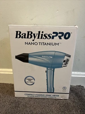 Secador iónico plegable compacto BaByliss PRO Nano Titanium Foto 1 de 3