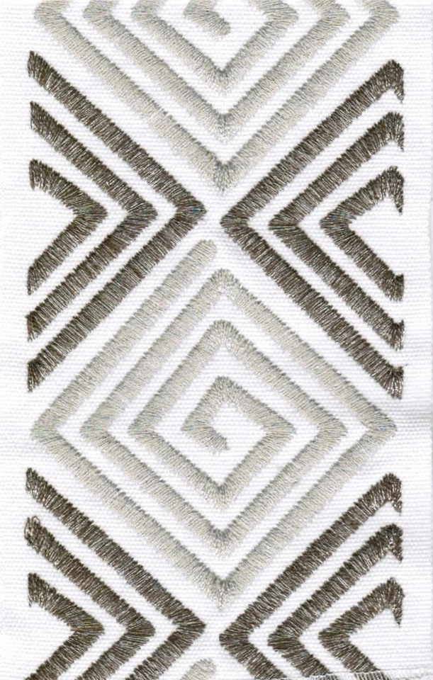 Cinta de hilo metálico bordado Matrix 4"" Foto 1 de 1