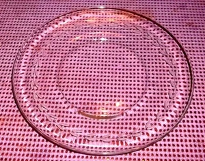Beautiful Glass Classique French luncheon Lunch Plate 8" R - Picture 1 of 2