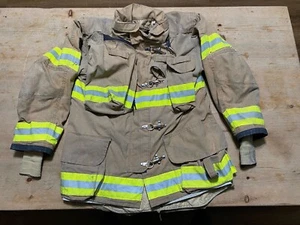 Lion 2019 Strukturelle Feuerwehrjacke Weichengetriebe 42 x 32R Modell CRTM (B) - Bild 1 von 15