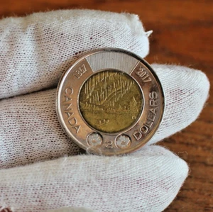 2017 Canada Toonie; $2; 150th Anniversary of Canada - Dance of the Spirits; Circ - Picture 1 of 2