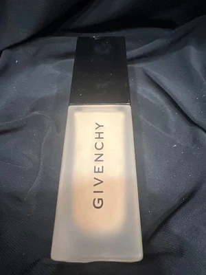 Givenchy Prisme Libre  Foundation - Image 1 of 2