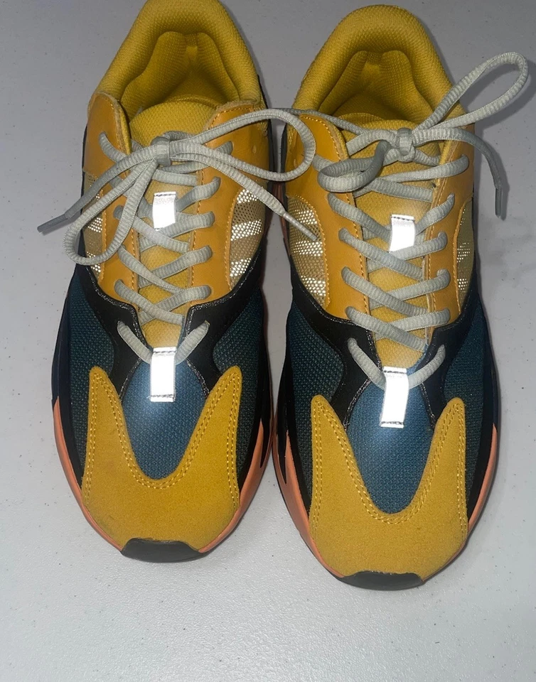 Adidas Yeezy Boost 700 amarelo sol preto azul verde camurça tamanho 11,5 super limpo - Imagem 1 de 4