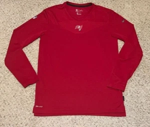Tampa Bay Buccaneers Nike Dri Fit On Field Red Long Sleeve Shirt Size Large EUC - Picture 1 of 6