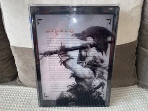 Diablo III - Collector’s Edition Gift Box Set + Hoodie - Picture 1 of 11