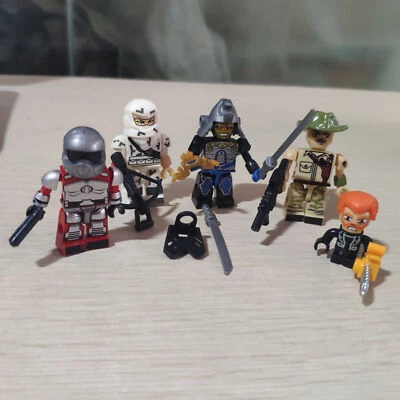 Lote de 5 piezas KRE-O Bloks Juguetes de Construcción GI JOE Recondo Tormenta Sombra Piloto Caballero   Foto 1 de 4