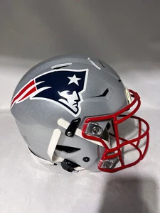 TOM BRADY New England Patriots SIGNED Autographed Speed Flex Helmet Tristar COA - Picture 1 of 6