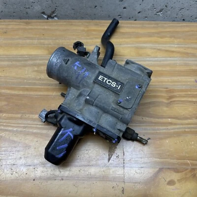 Cuerpo del acelerador 22030-46120 IS300 SC300 1998-2005 OEM ETCS-i IS300 SC300 2JZ 3,0 L Foto 1 de 4