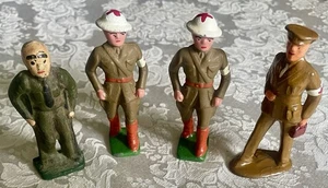 Four Vintage Lead Medical Soldiers: 2 Medics, 1 Doctor, 1 Injured - Picture 1 of 7