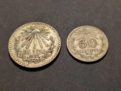 Mexican Silver - 1932 Un Peso And 1920 50 Centavos - Image 1 of 4