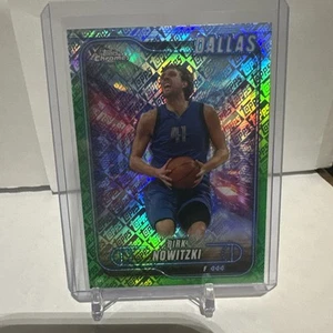 2024-25 Topps Chrome Dirk Nowitzki Green Logo Refractor #197 SP Mavericks - Picture 1 of 2