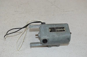 Motor vintage Mamco 12258-115U-HUI 115V AC 100 vatios - Imagen 1 de 5